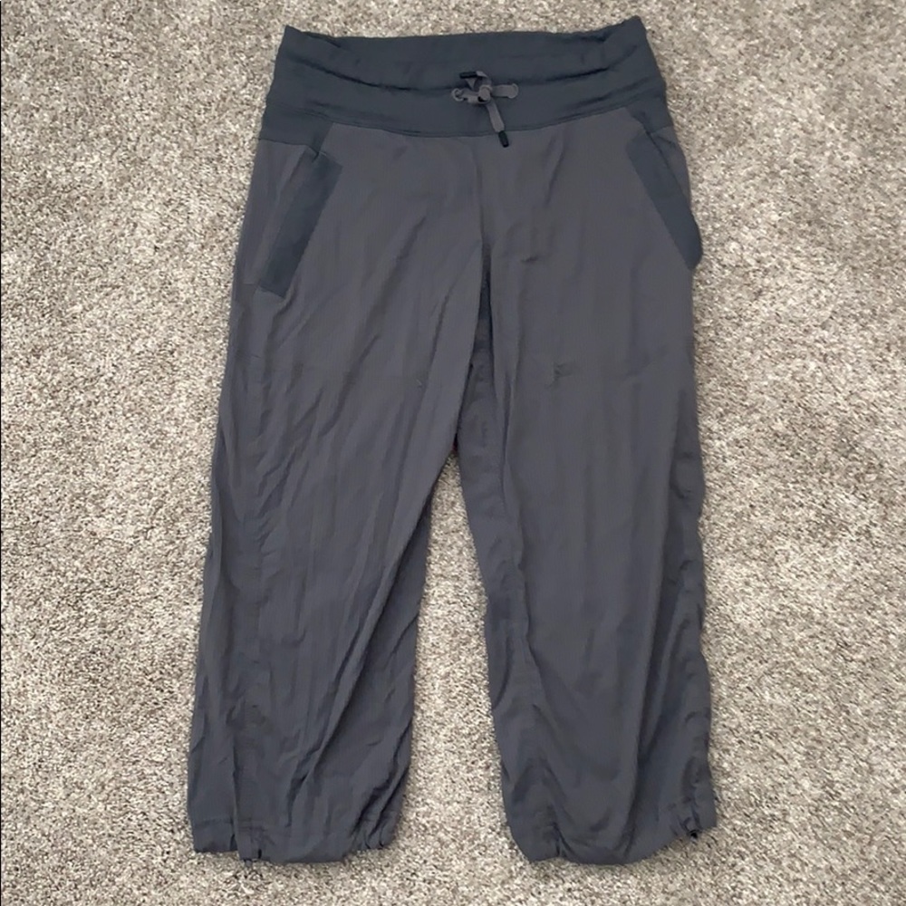 Lululemon Dance Studio Crop